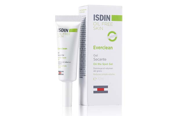 ISDIN 怡思丁祛痘凝膠的祛痘效果使用測評