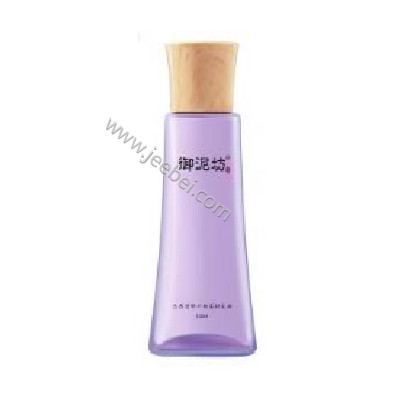 御泥坊光感皙妍礦物柔膚乳液