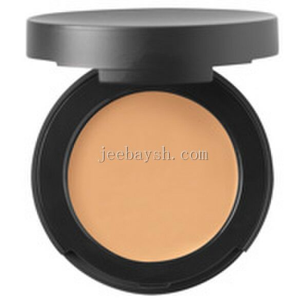 bareMinerals Correcting Concealer Broad Spectrum SPF 20 - Medium 2