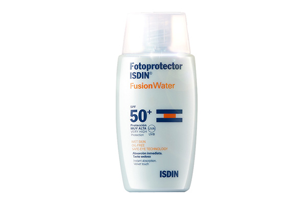 怡思丁多維光護沁融水感防曬液SPF 50+