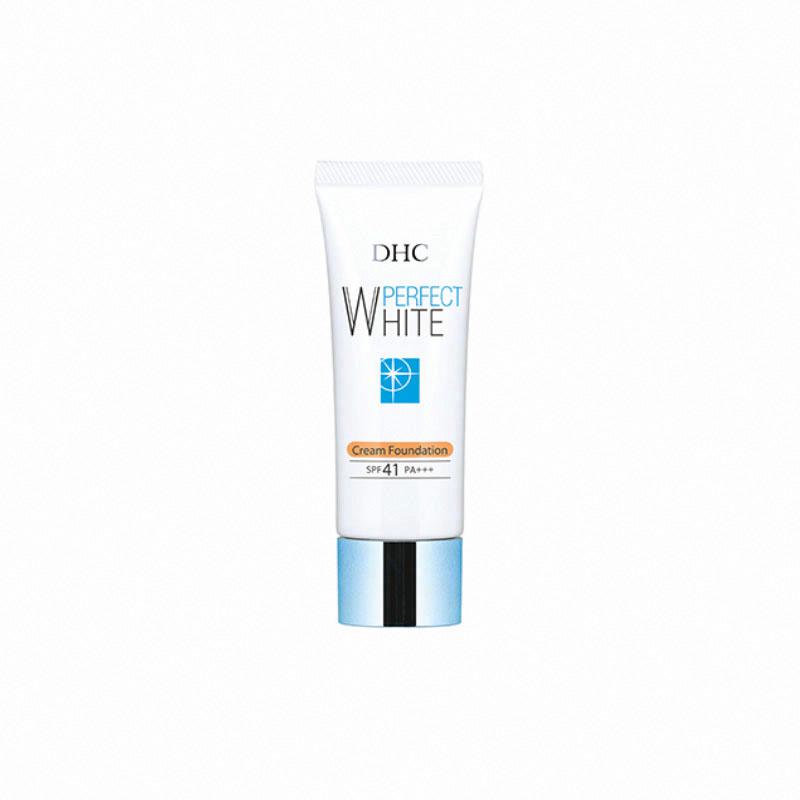 蝶翠詩晶透臻白粉底霜 Y02 SPF50+ PA+++