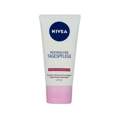 妮維雅絲柔美白防曬潤膚霜SPF15