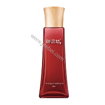 御泥坊紅酒透亮礦物養膚乳液