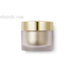 伊麗莎白雅頓金致日霜 SPF30 PA++