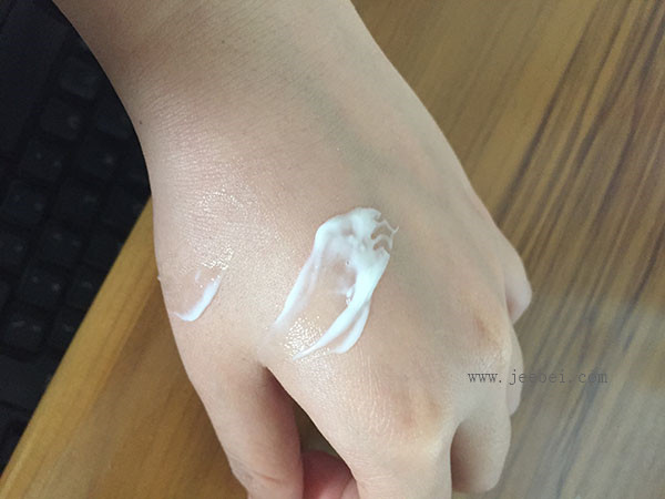 悅詩風吟雪耳晶透新妍面霜適合什么膚質？悅詩風吟雪耳晶透新妍面霜怎么樣？