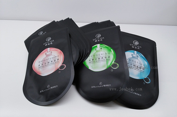 御泥坊安瓶黑面膜怎么樣？好用嗎